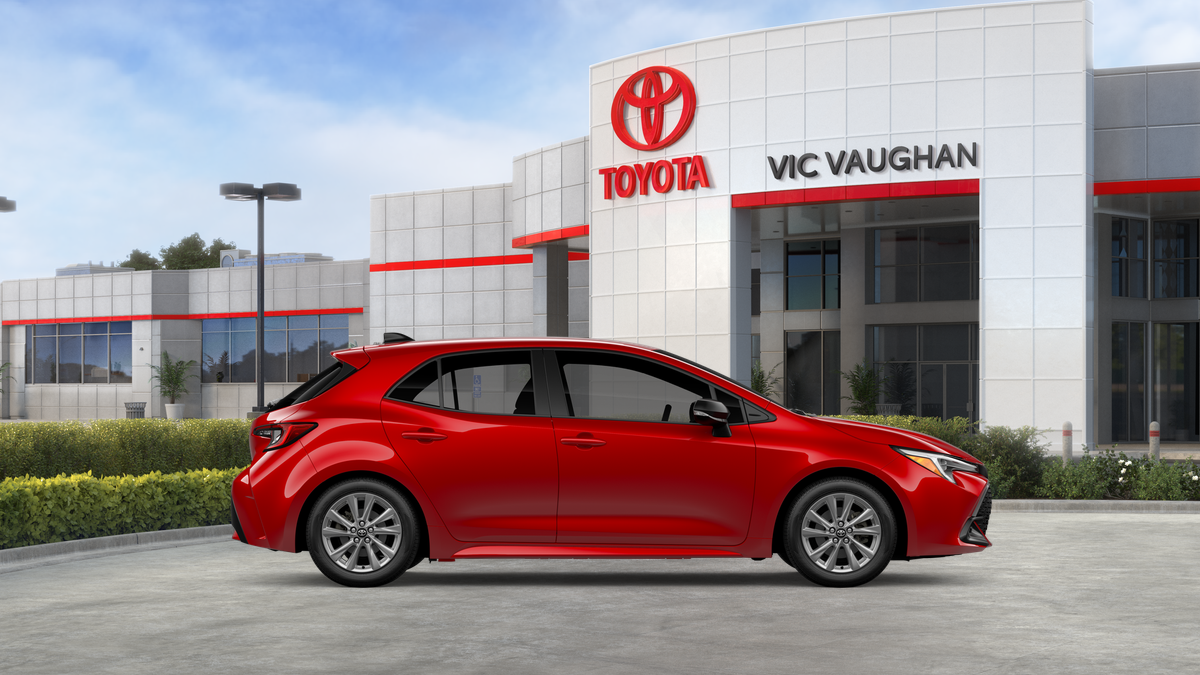 2027 Toyota Corolla Hatchback SE