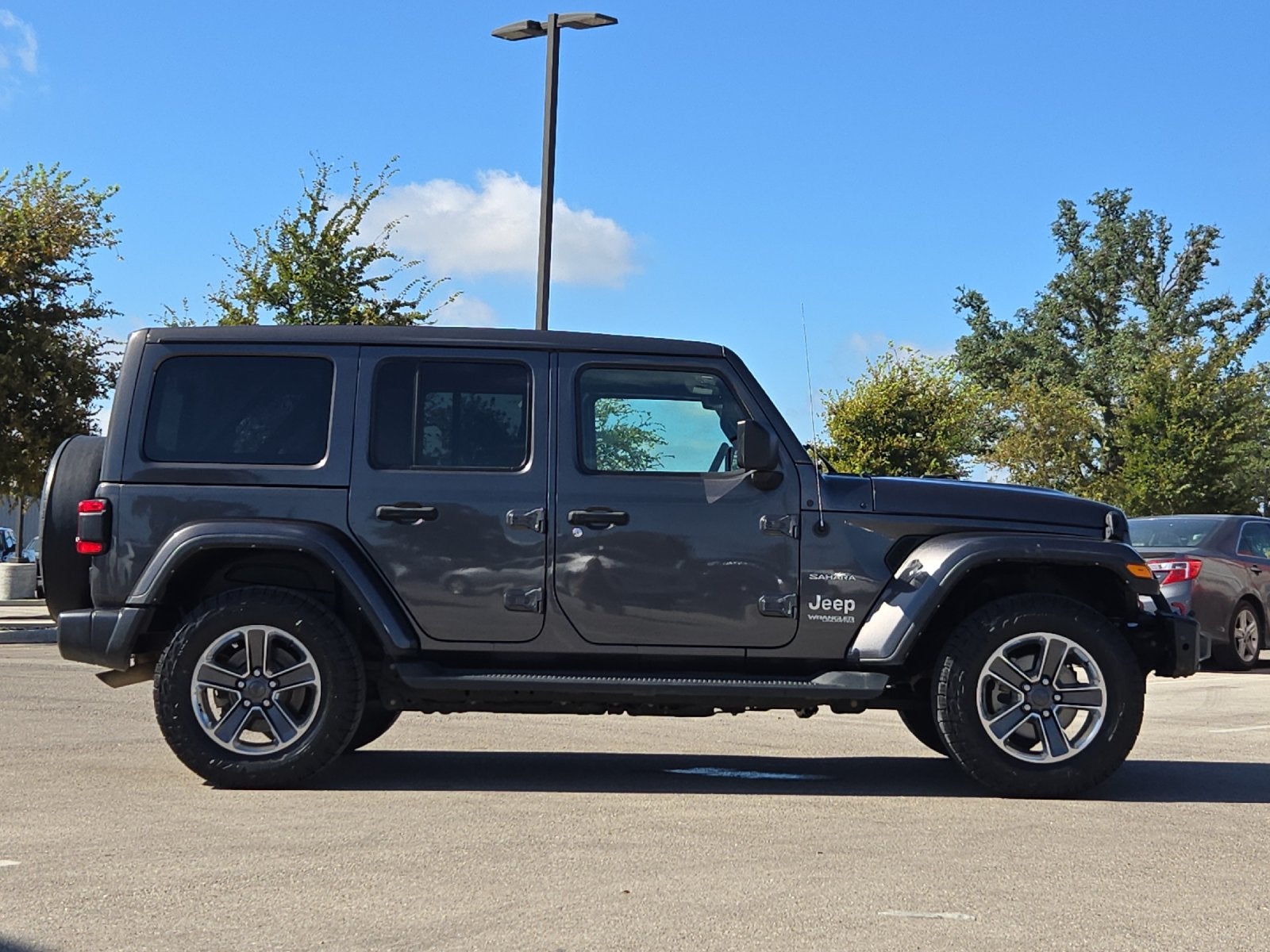2021 Jeep Wrangler Unlimited Sahara