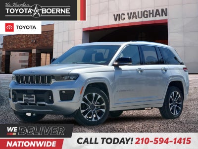 2022 Jeep Grand Cherokee Overland