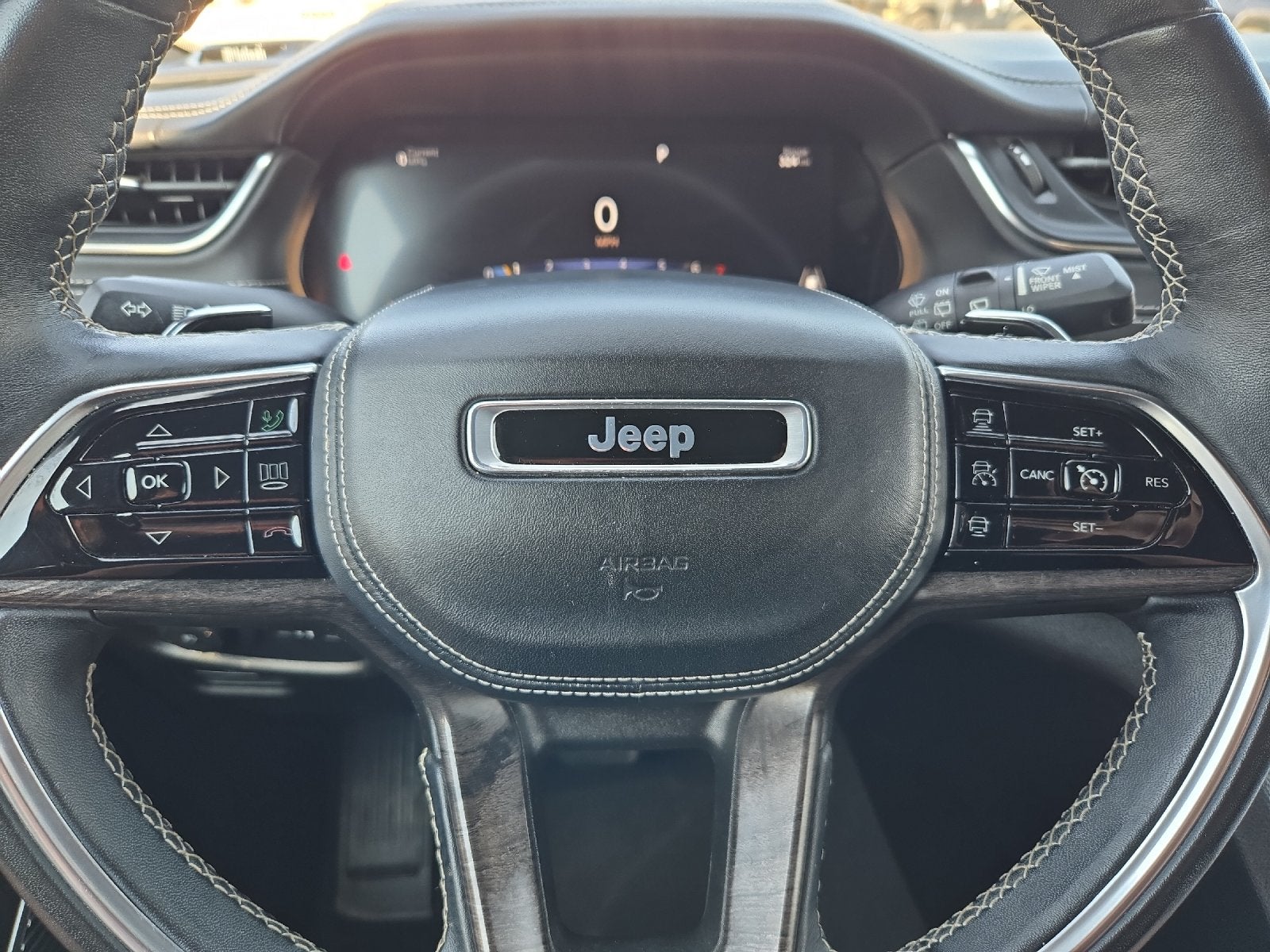 2022 Jeep Grand Cherokee Overland