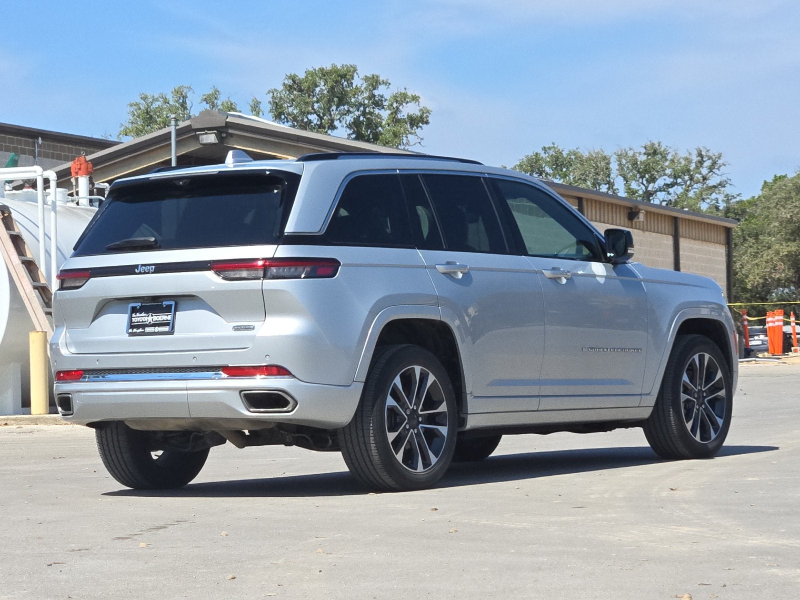 2022 Jeep Grand Cherokee Overland