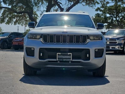 2022 Jeep Grand Cherokee Overland