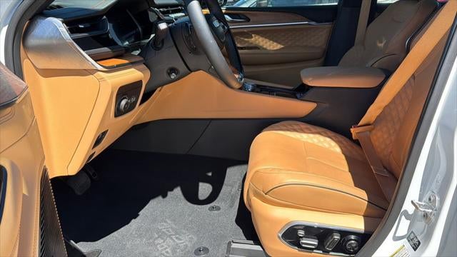 2024 Jeep Grand Cherokee L Summit