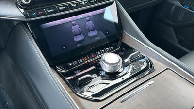 2024 Jeep Grand Wagoneer L Base