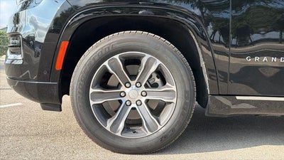 2024 Jeep Grand Wagoneer L Base