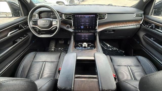 2024 Jeep Grand Wagoneer L Base