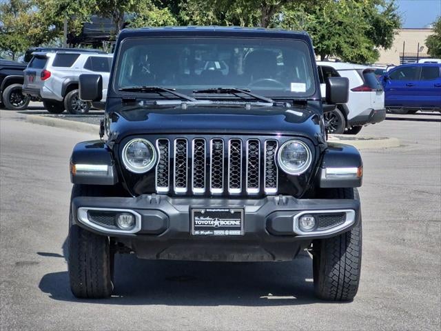 2023 Jeep Gladiator Overland
