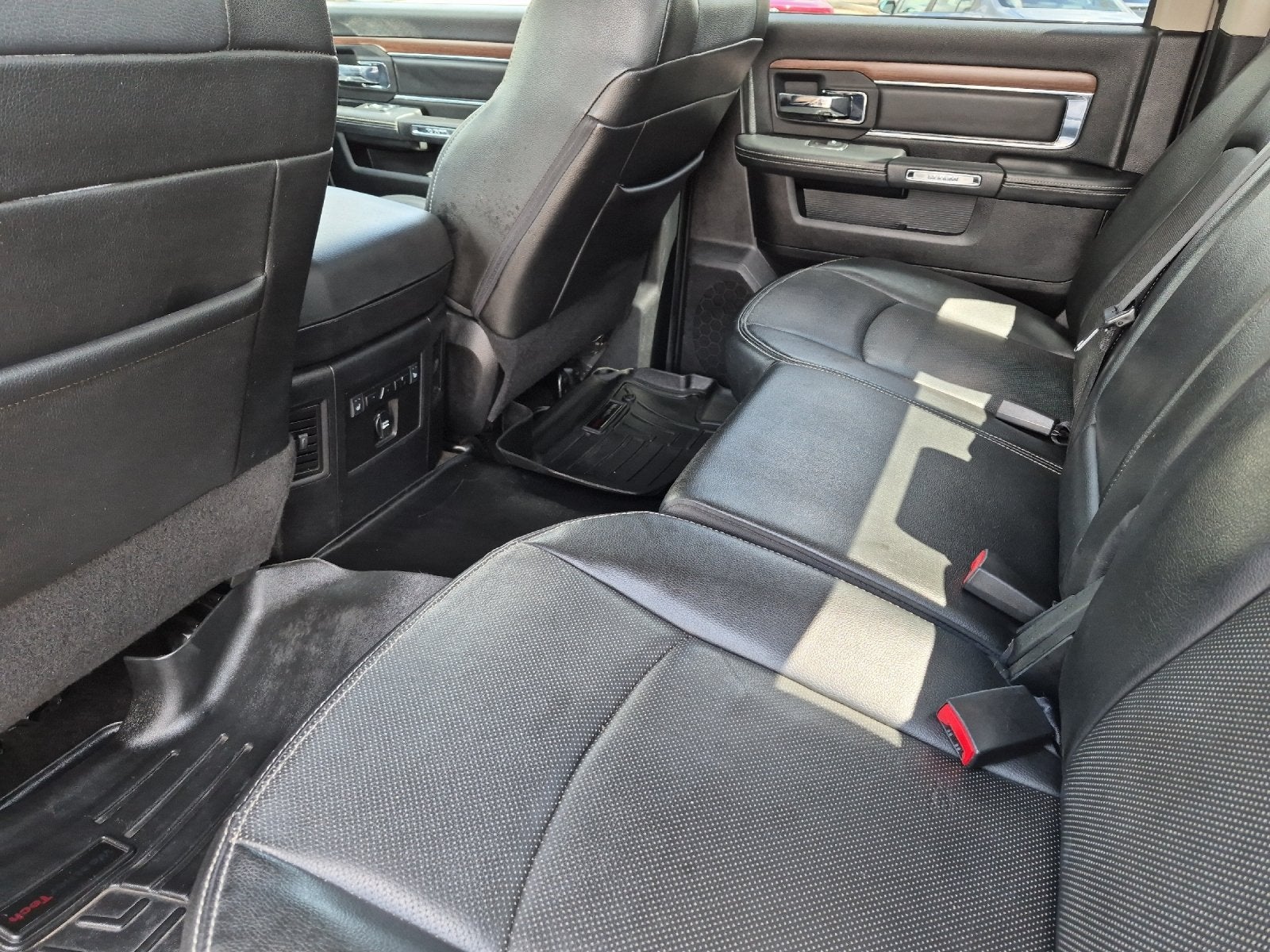 2014 RAM 1500 Laramie