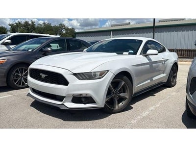 2016 Ford Mustang V6