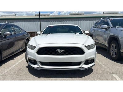 2016 Ford Mustang V6