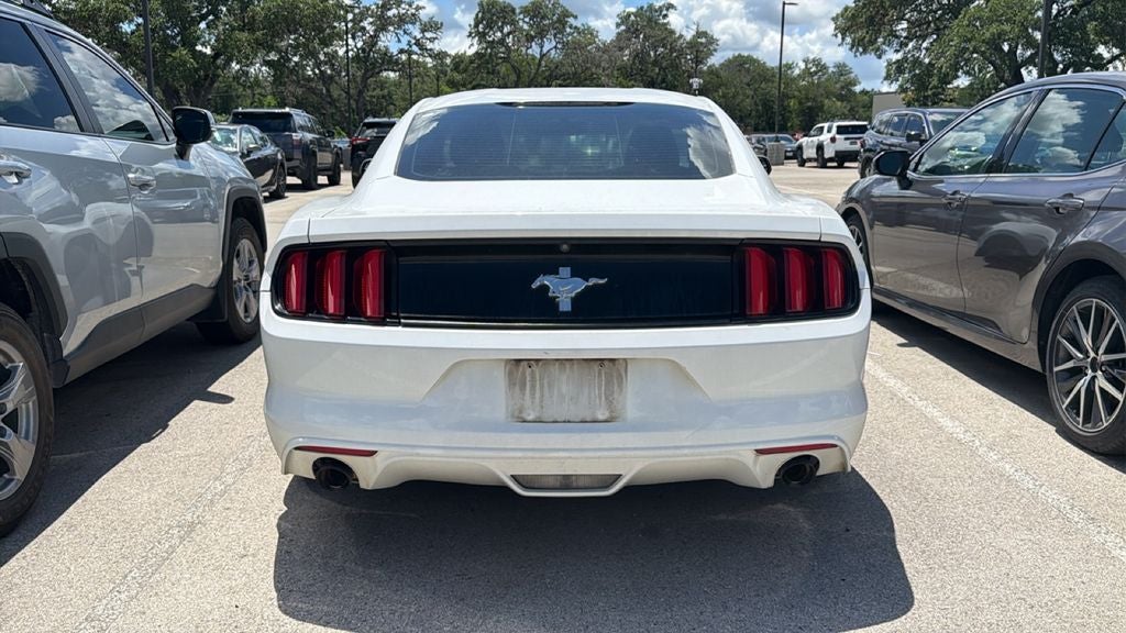 2016 Ford Mustang V6