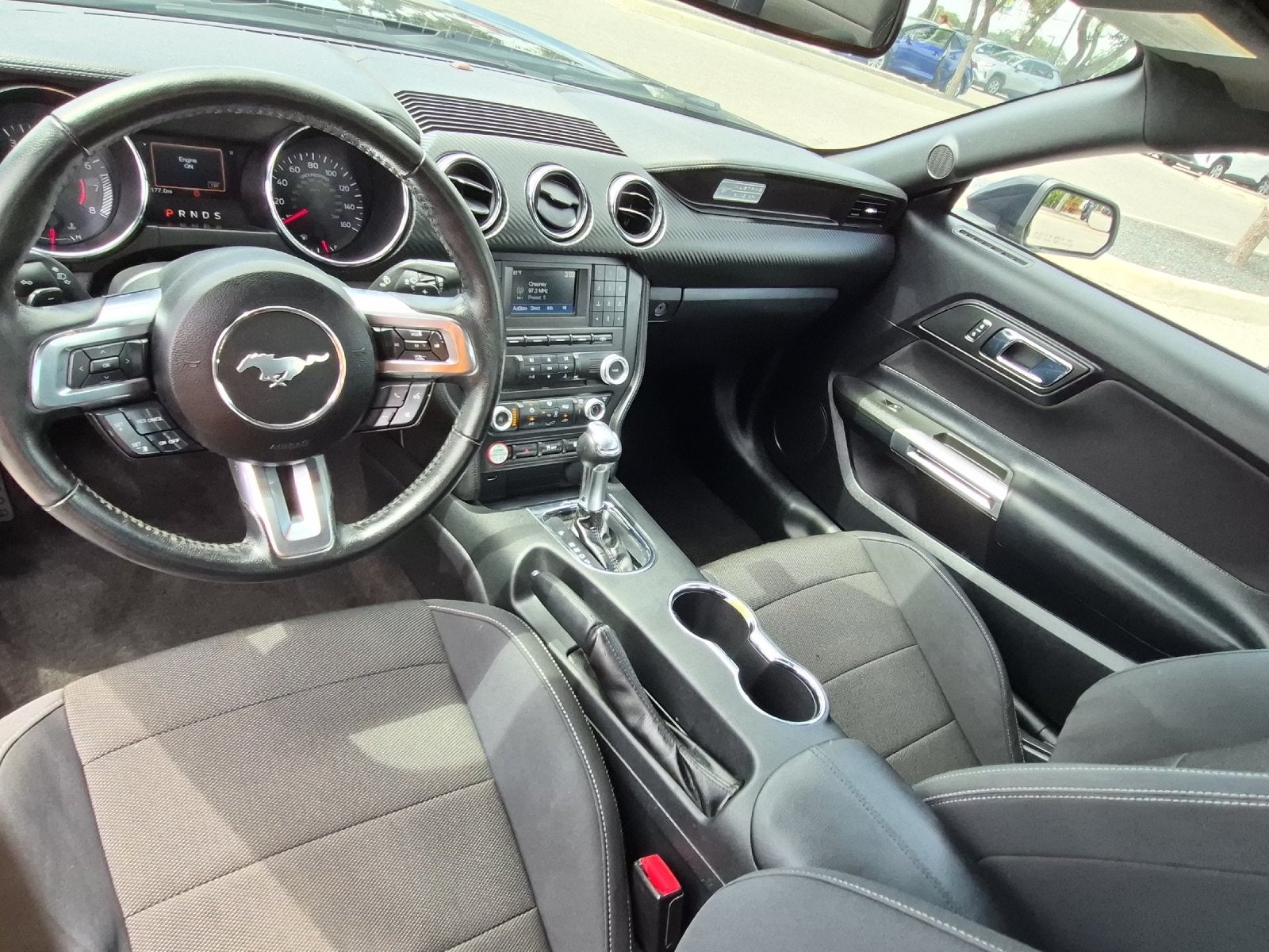 2016 Ford Mustang V6