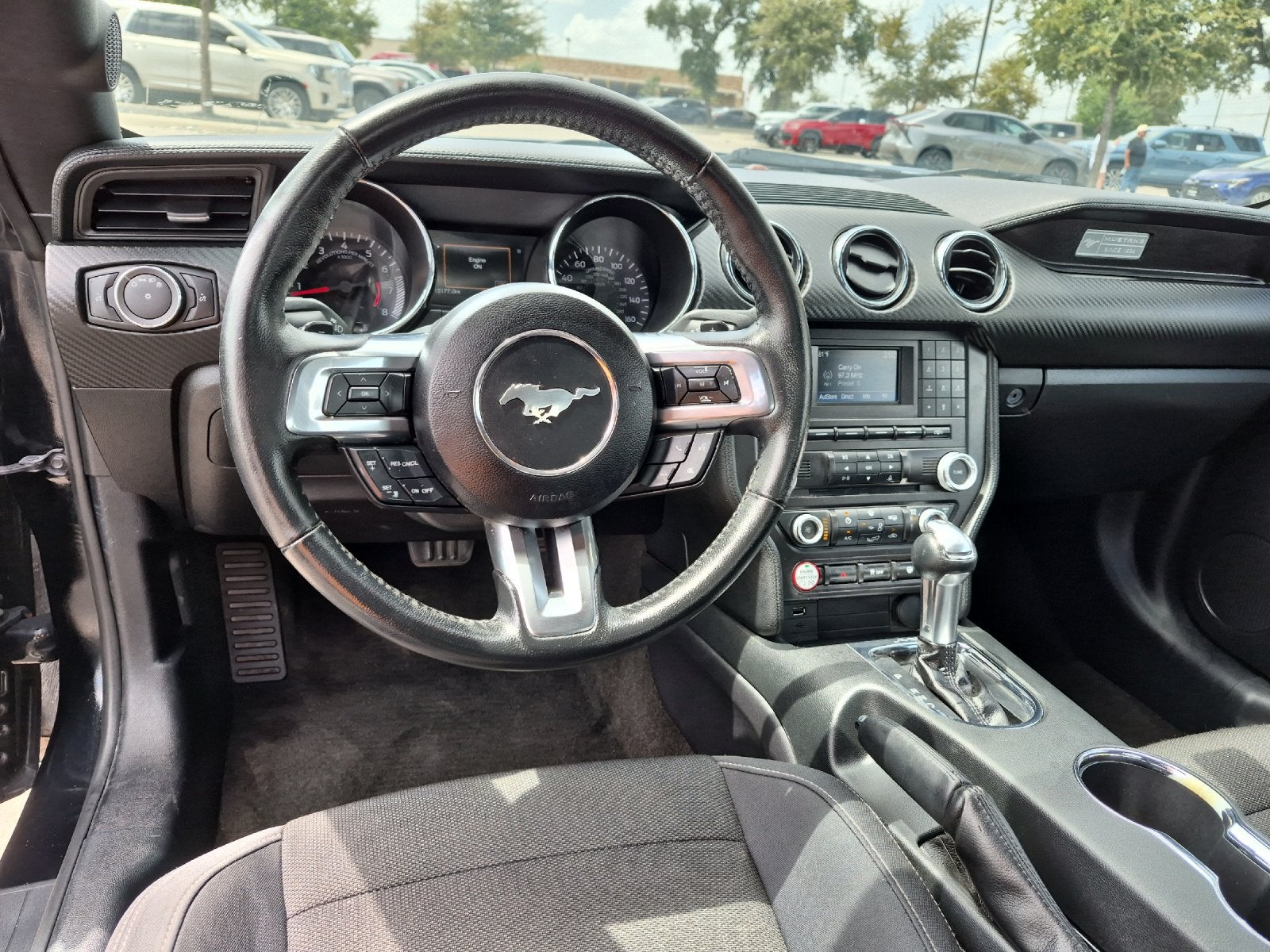 2016 Ford Mustang V6