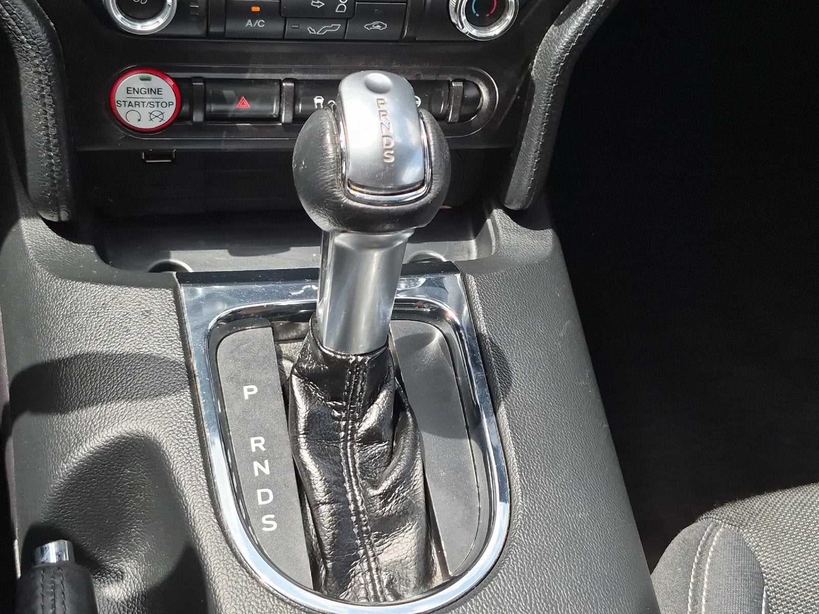 2016 Ford Mustang V6