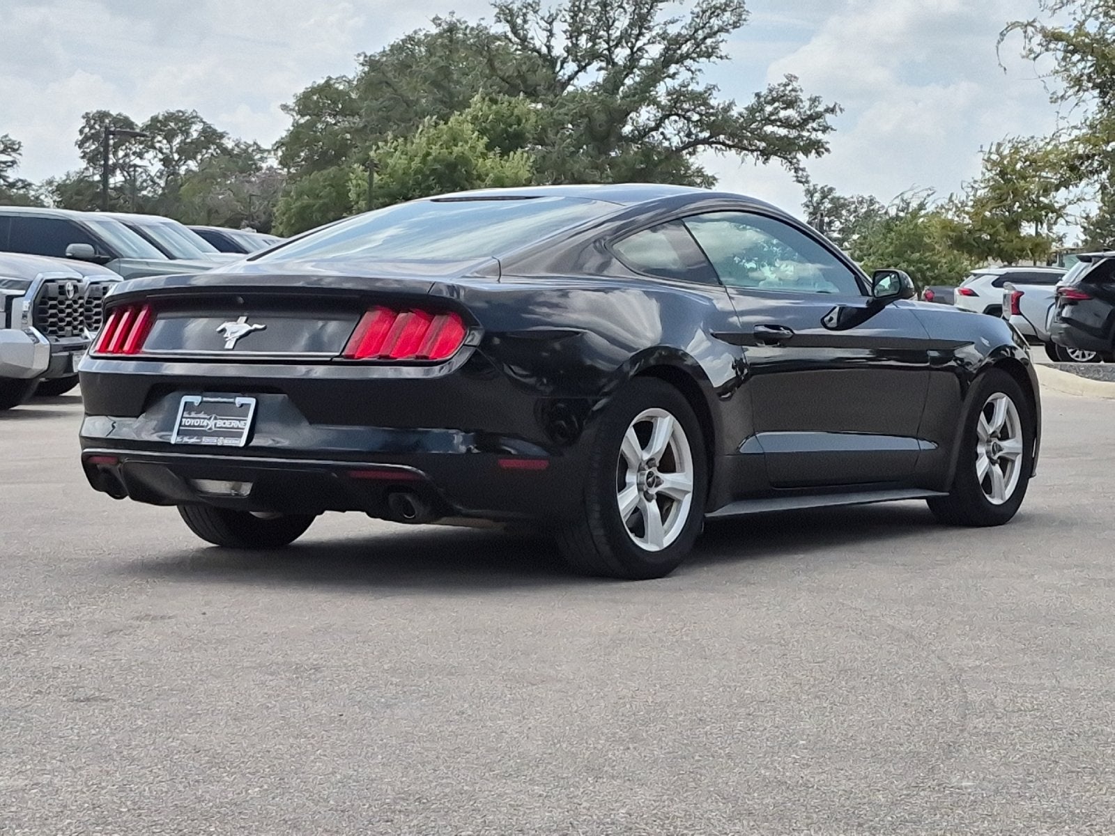 2016 Ford Mustang V6