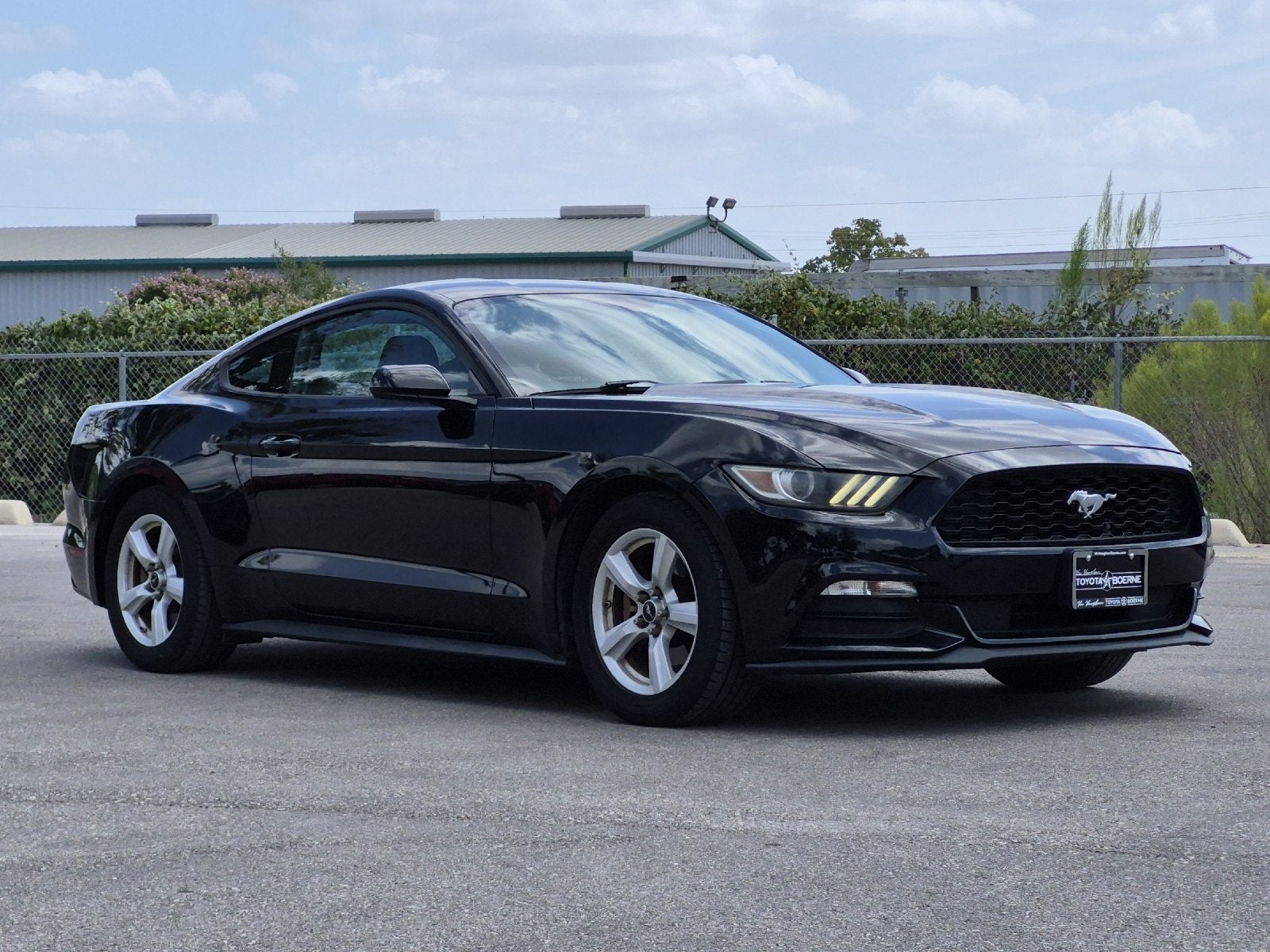 2016 Ford Mustang V6