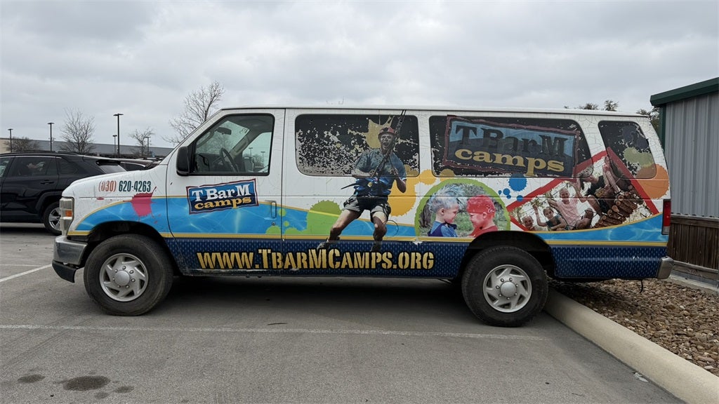 2012 Ford E-350SD XLT