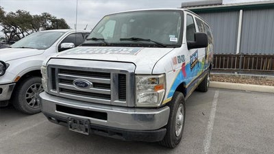 2012 Ford E-350SD XLT
