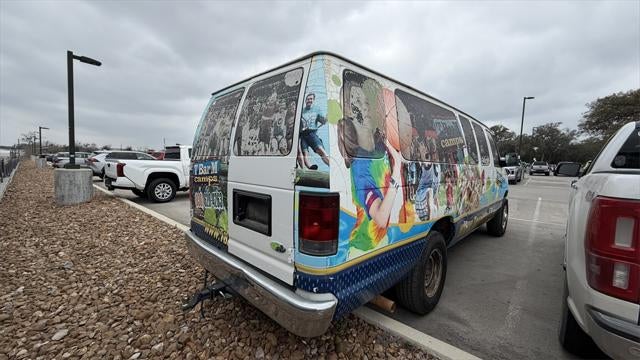 2012 Ford E-350SD XLT