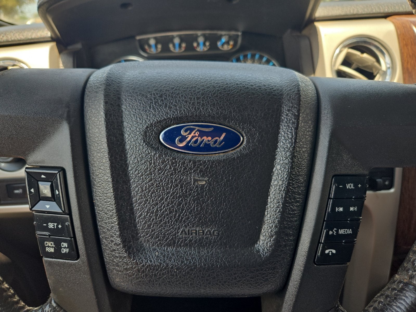 2014 Ford F-150 Lariat