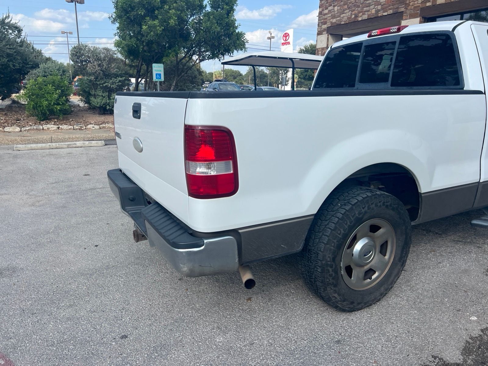 2006 Ford F-150 XLT