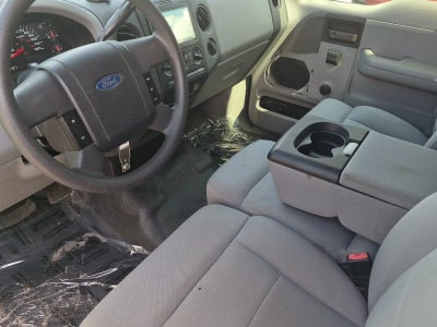 2004 Ford F-150 XL