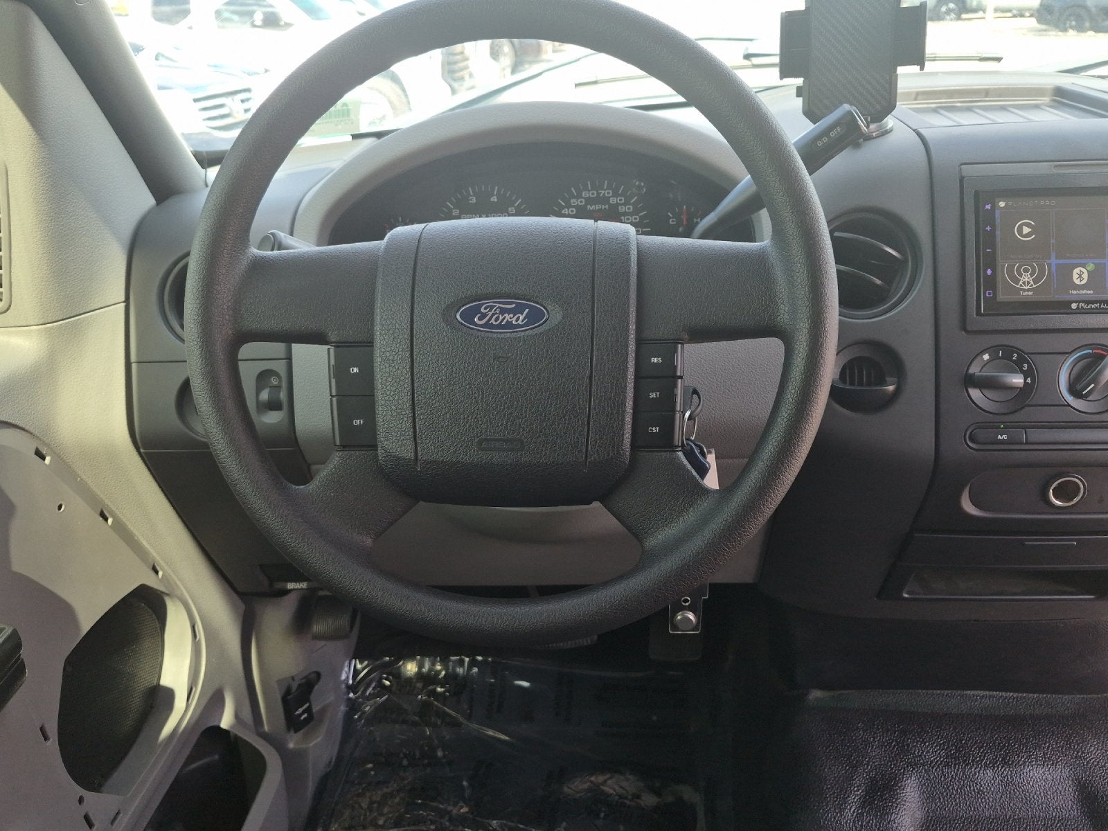 2004 Ford F-150 XL