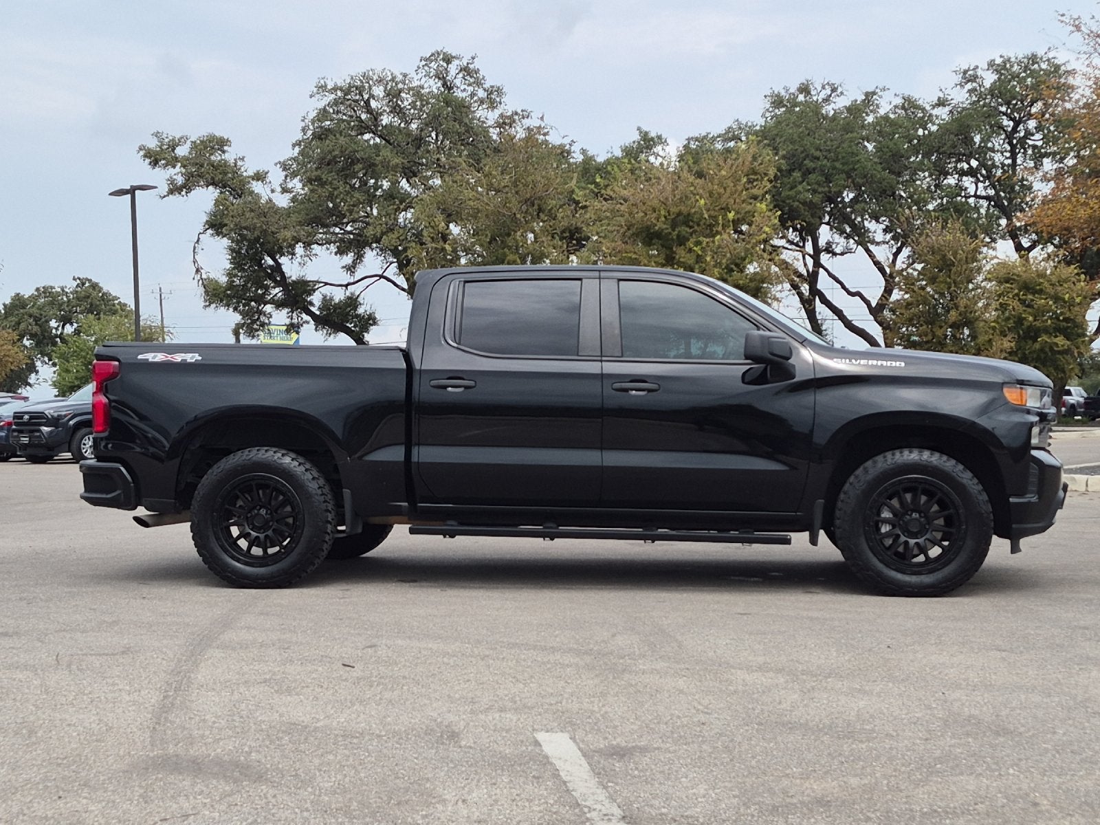 2021 Chevrolet Silverado 1500 Custom