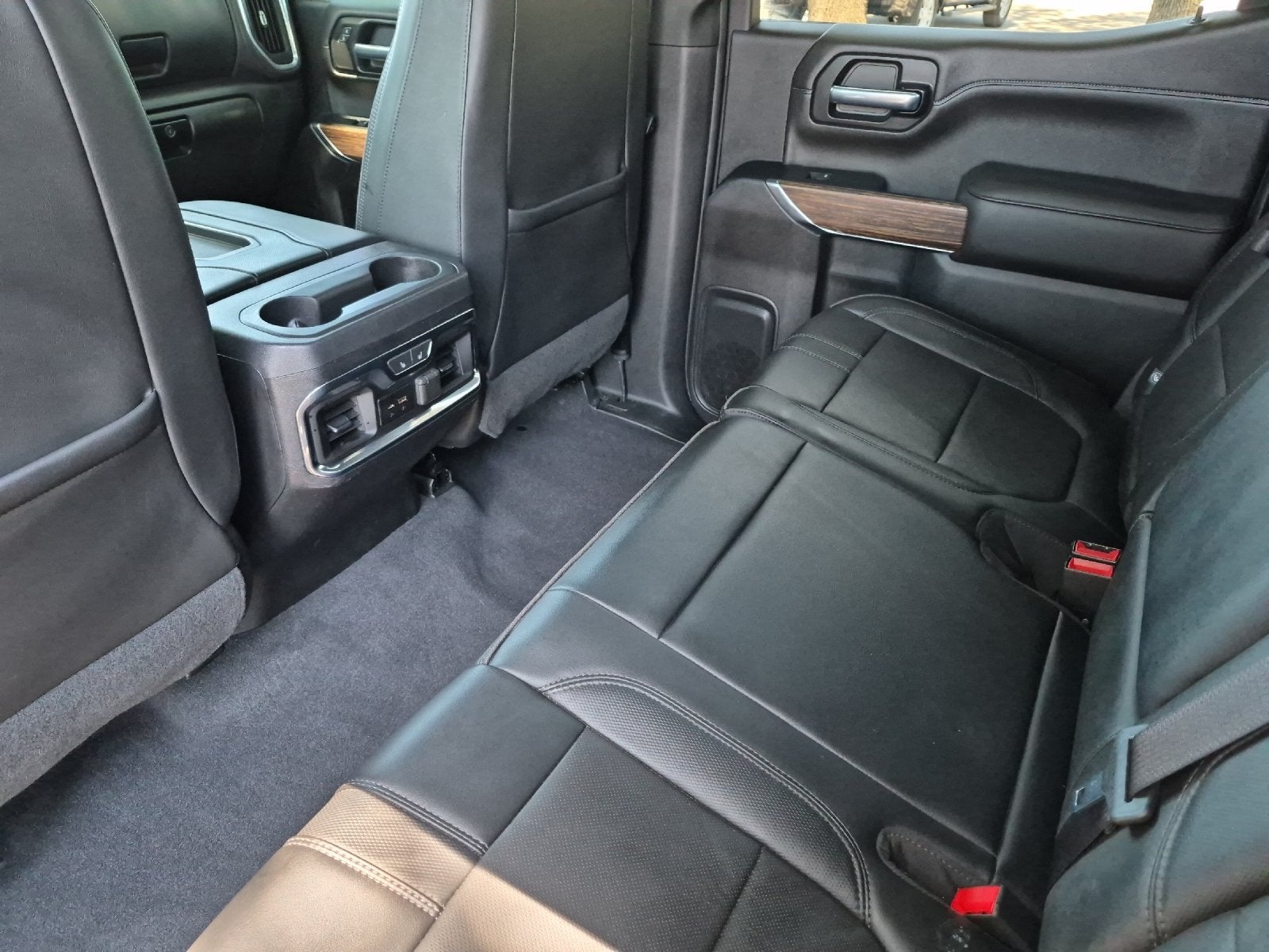 2019 Chevrolet Silverado High Country