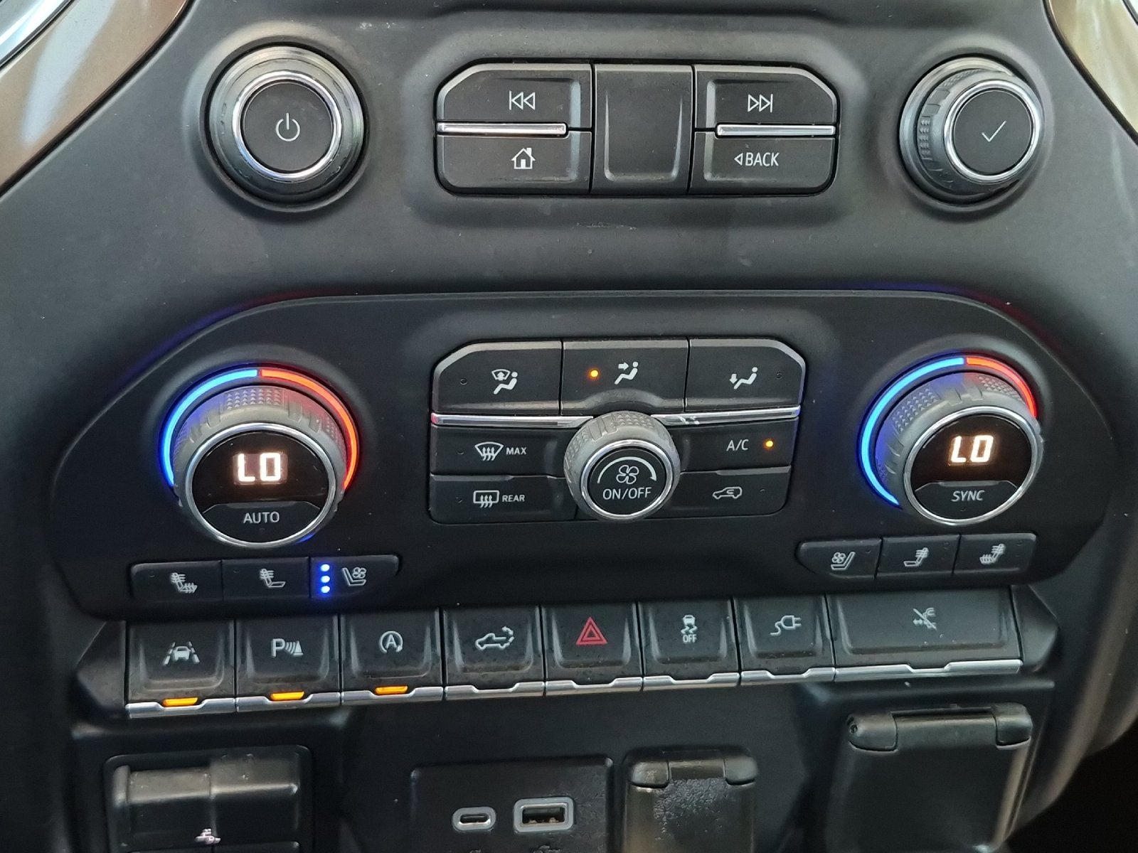2019 Chevrolet Silverado High Country