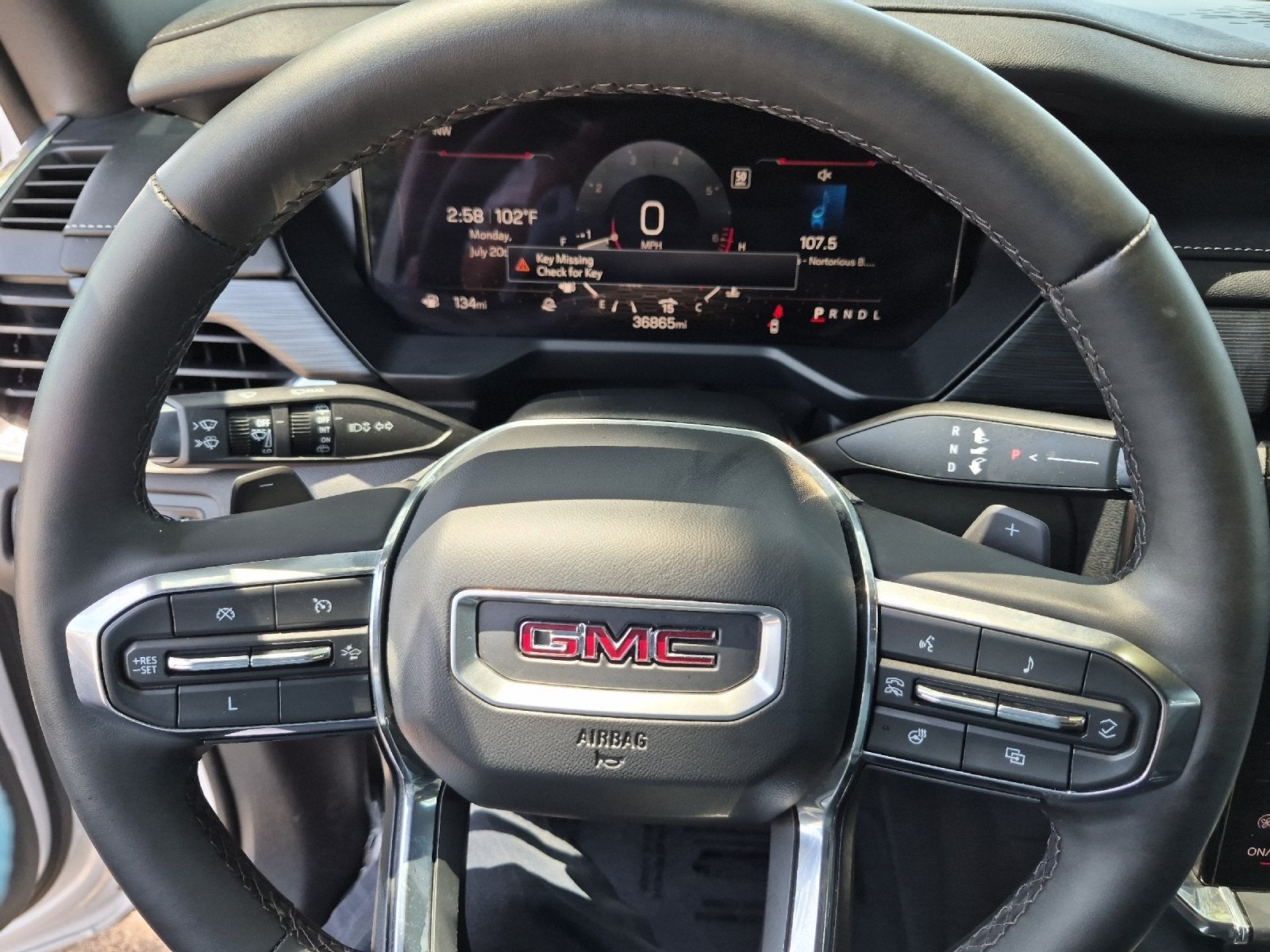 2024 GMC Acadia Elevation
