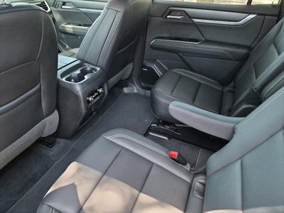 2024 GMC Acadia Elevation