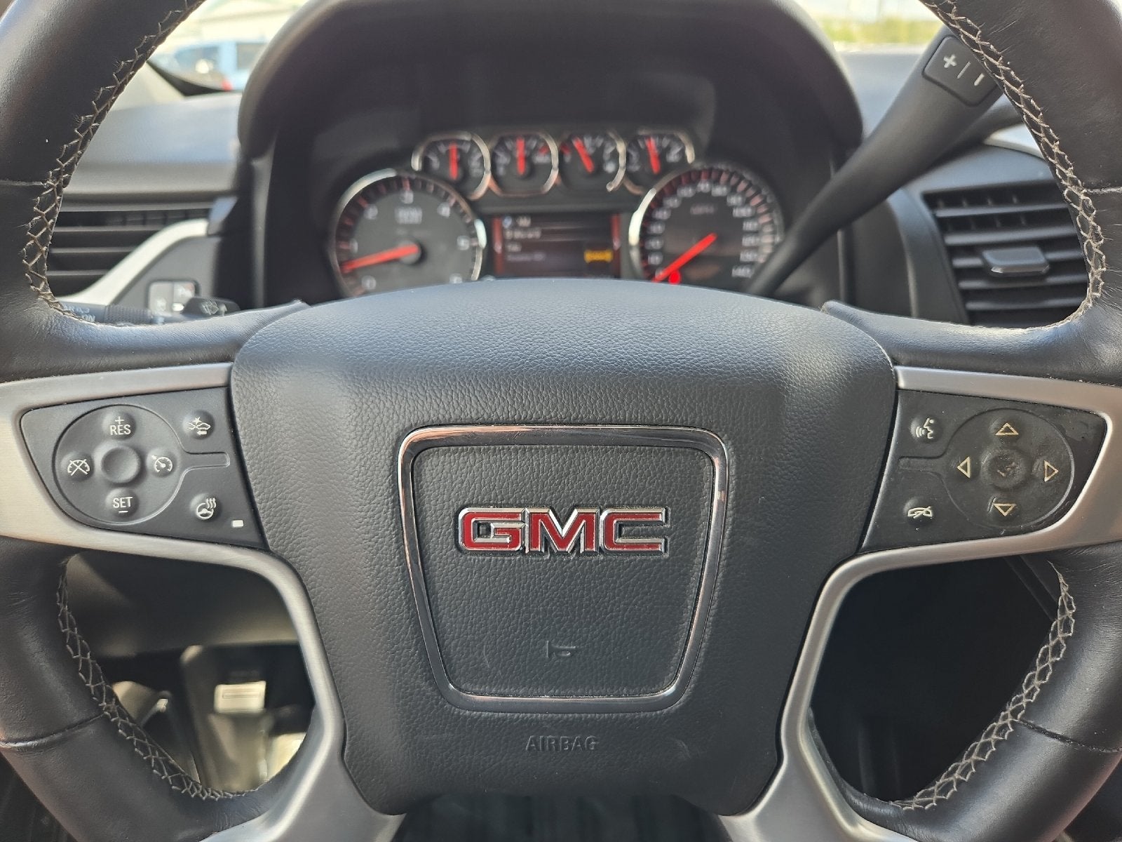 2015 GMC Yukon SLT