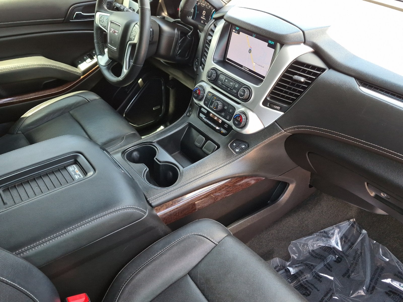 2017 GMC Yukon SLT