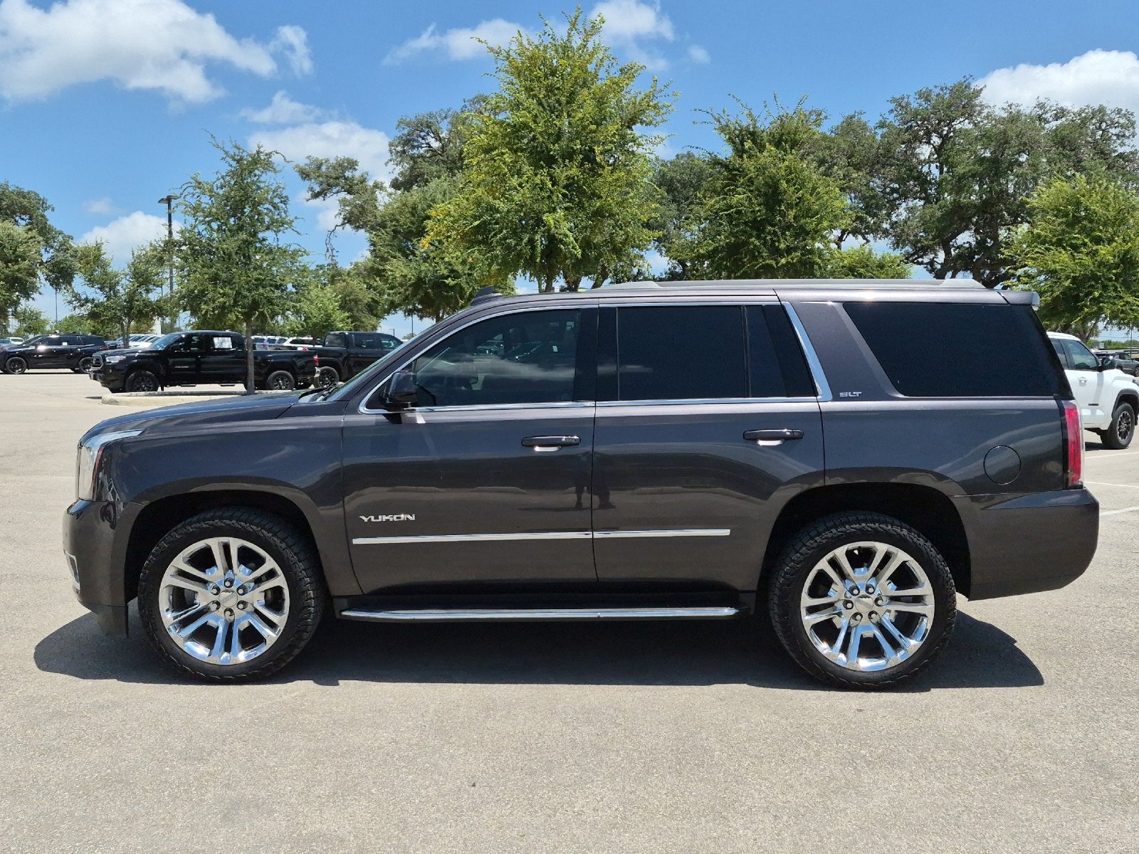 2017 GMC Yukon SLT