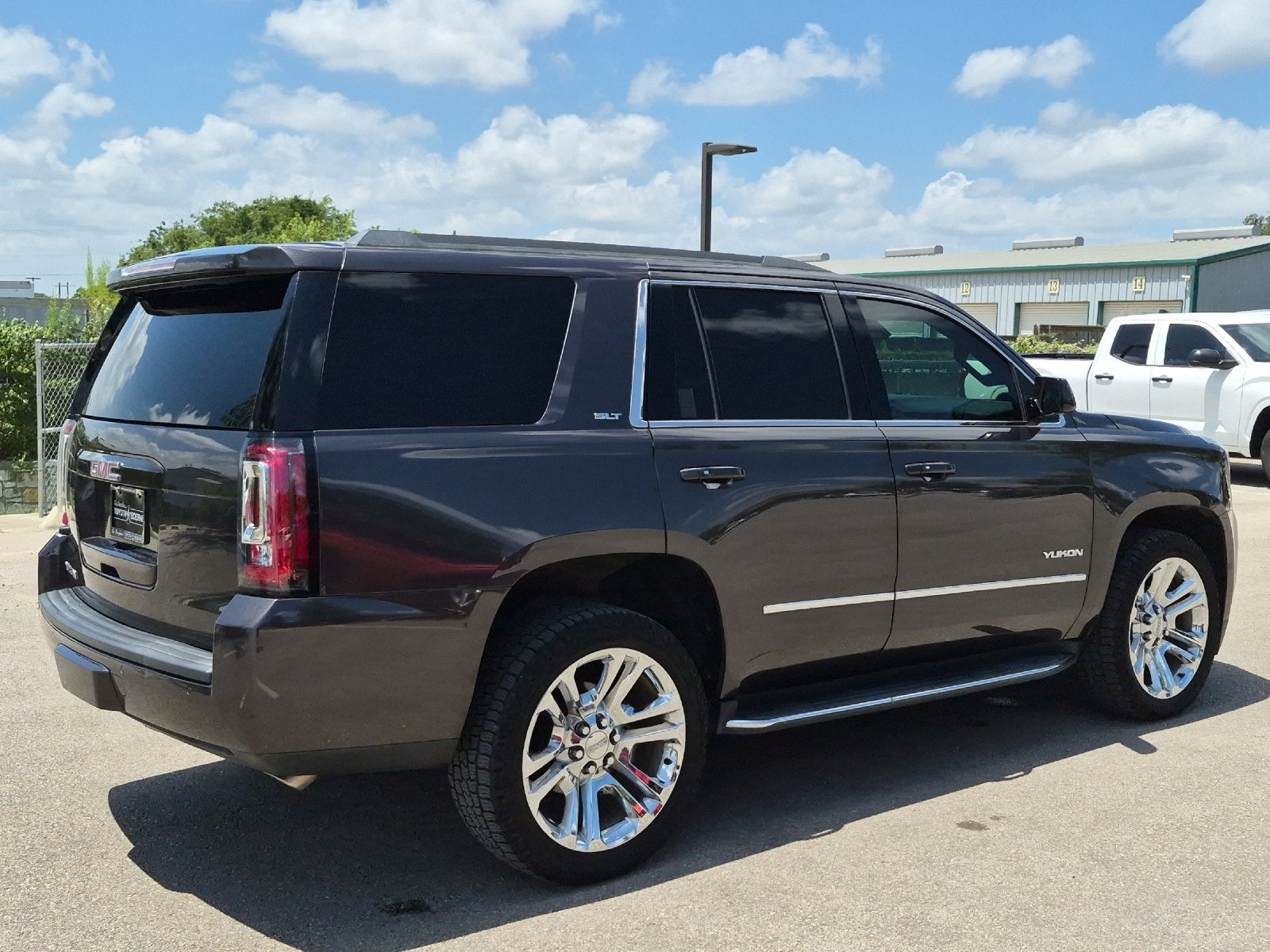 2017 GMC Yukon SLT