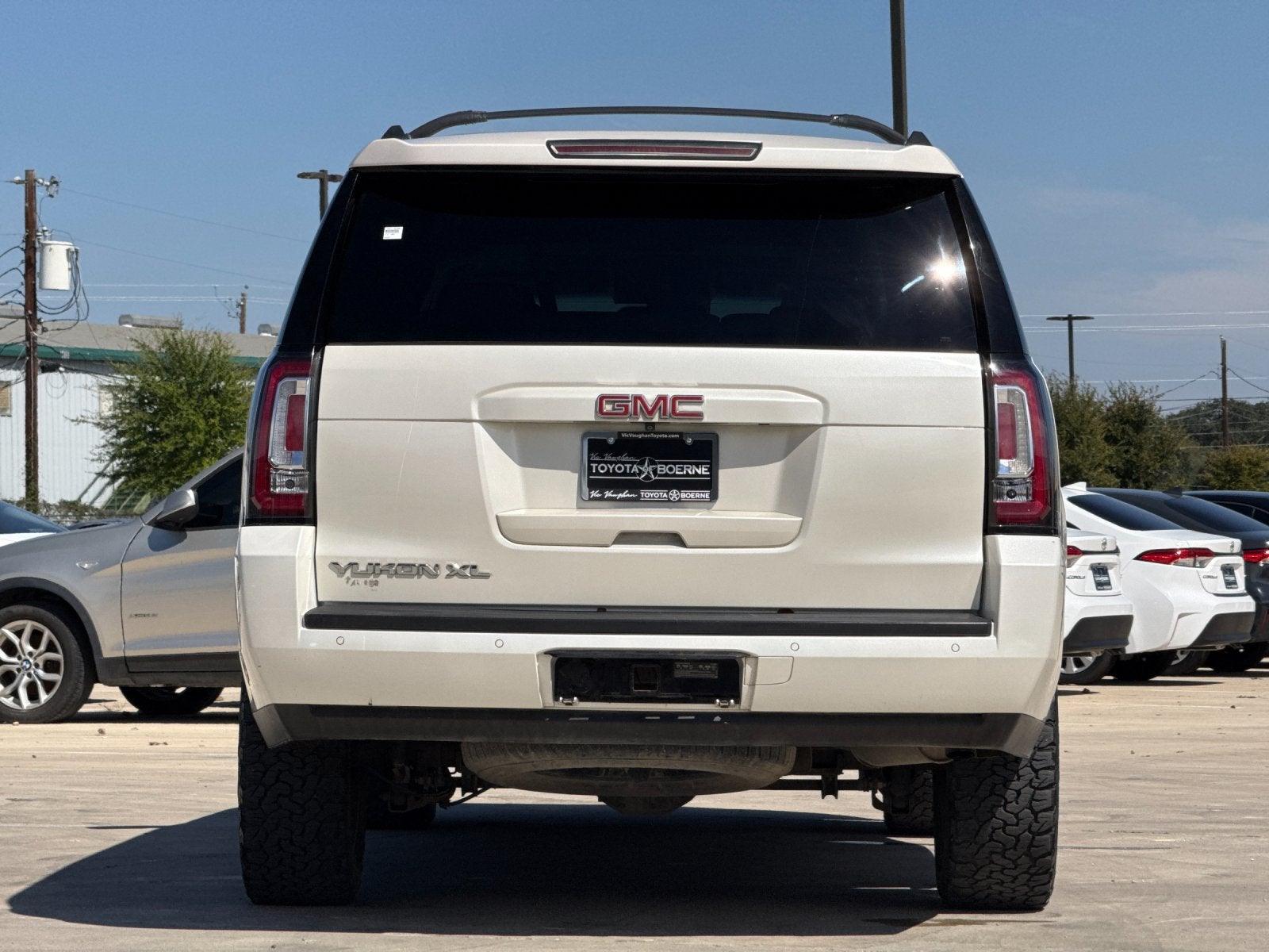 2015 GMC Yukon XL SLT 1500