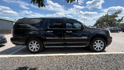 2010 GMC Yukon XL Denali
