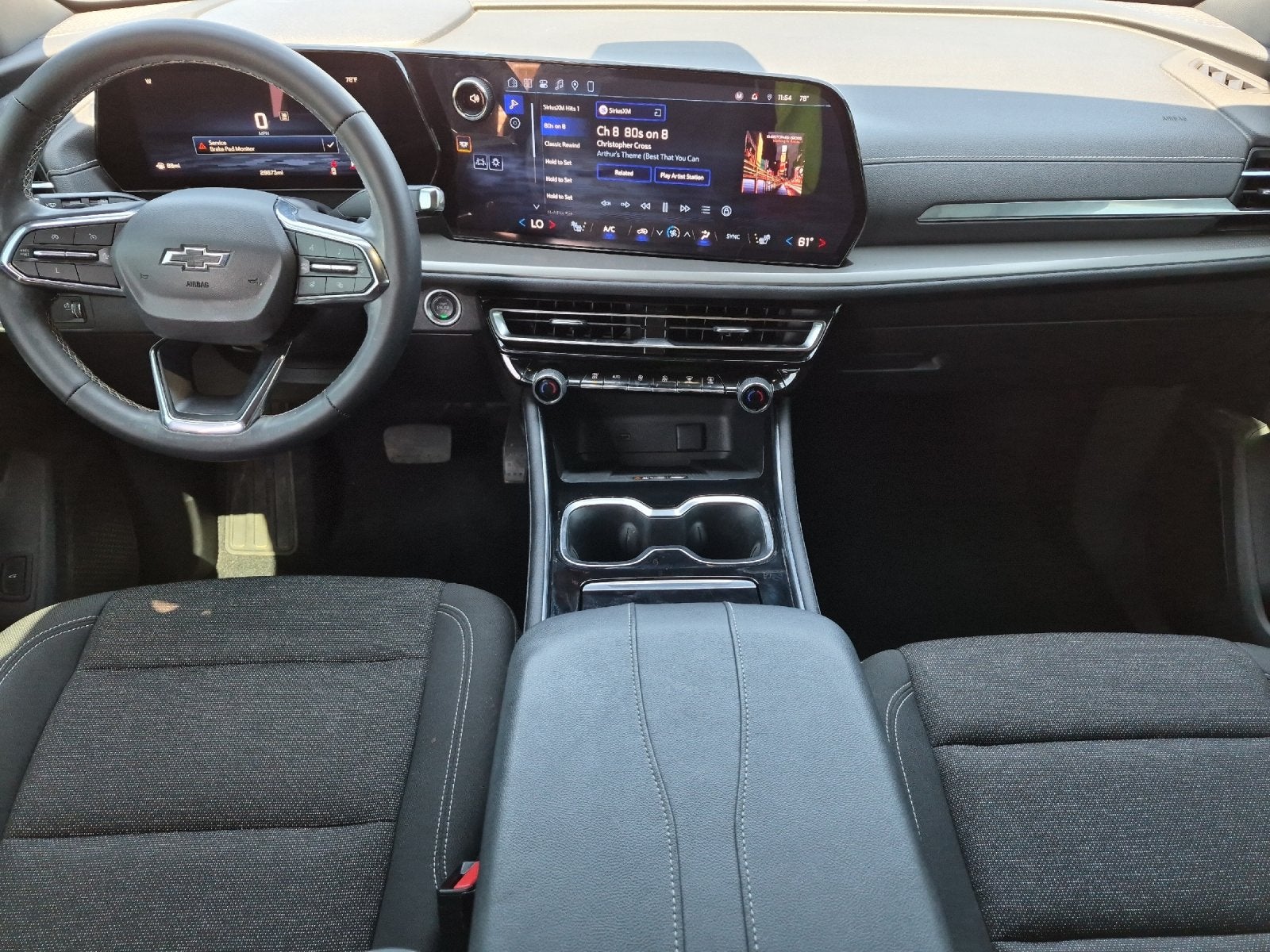 2024 Chevrolet Traverse LT