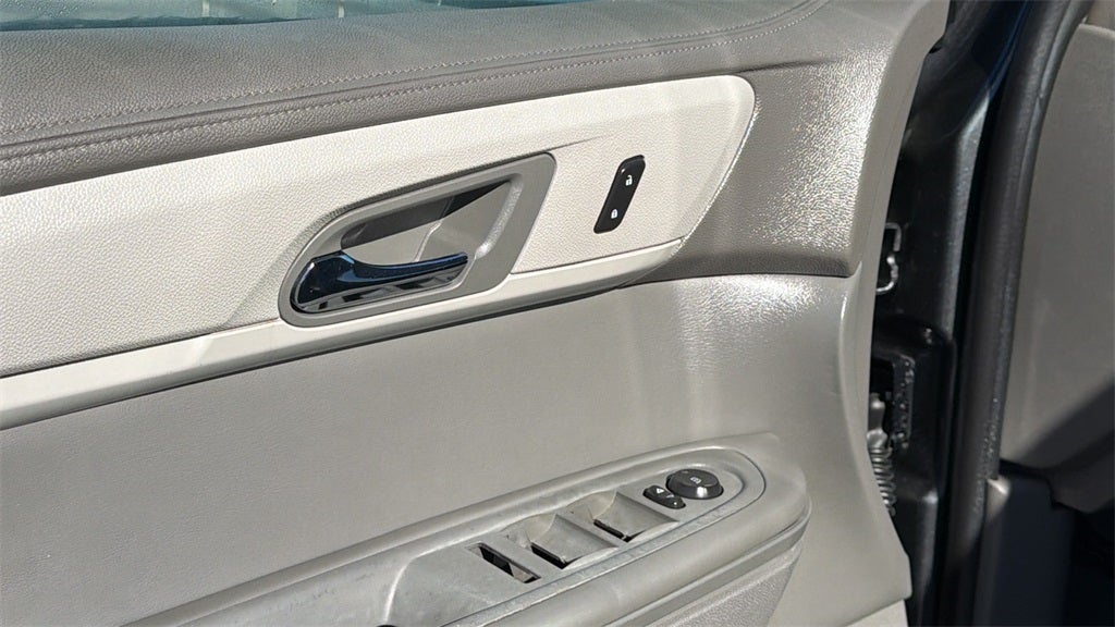 2014 Chevrolet Traverse LS