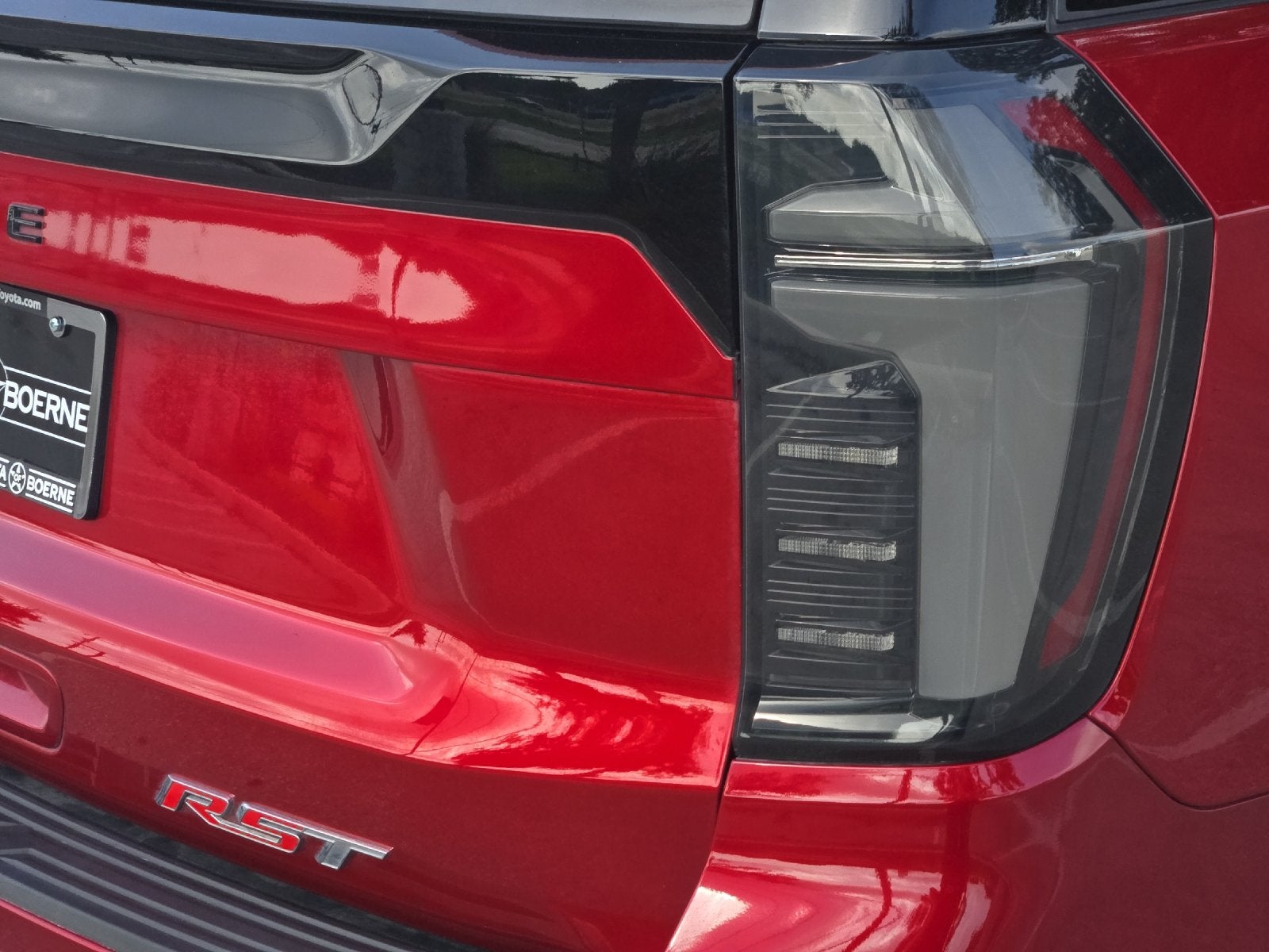 2025 Chevrolet Tahoe RST