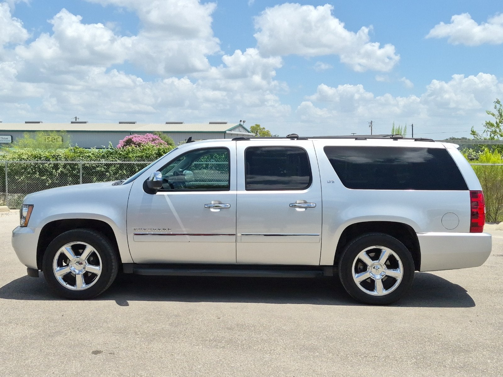 Used 2014 Chevrolet Suburban LTZ with VIN 1GNSCKE09ER242817 for sale in Boerne, TX