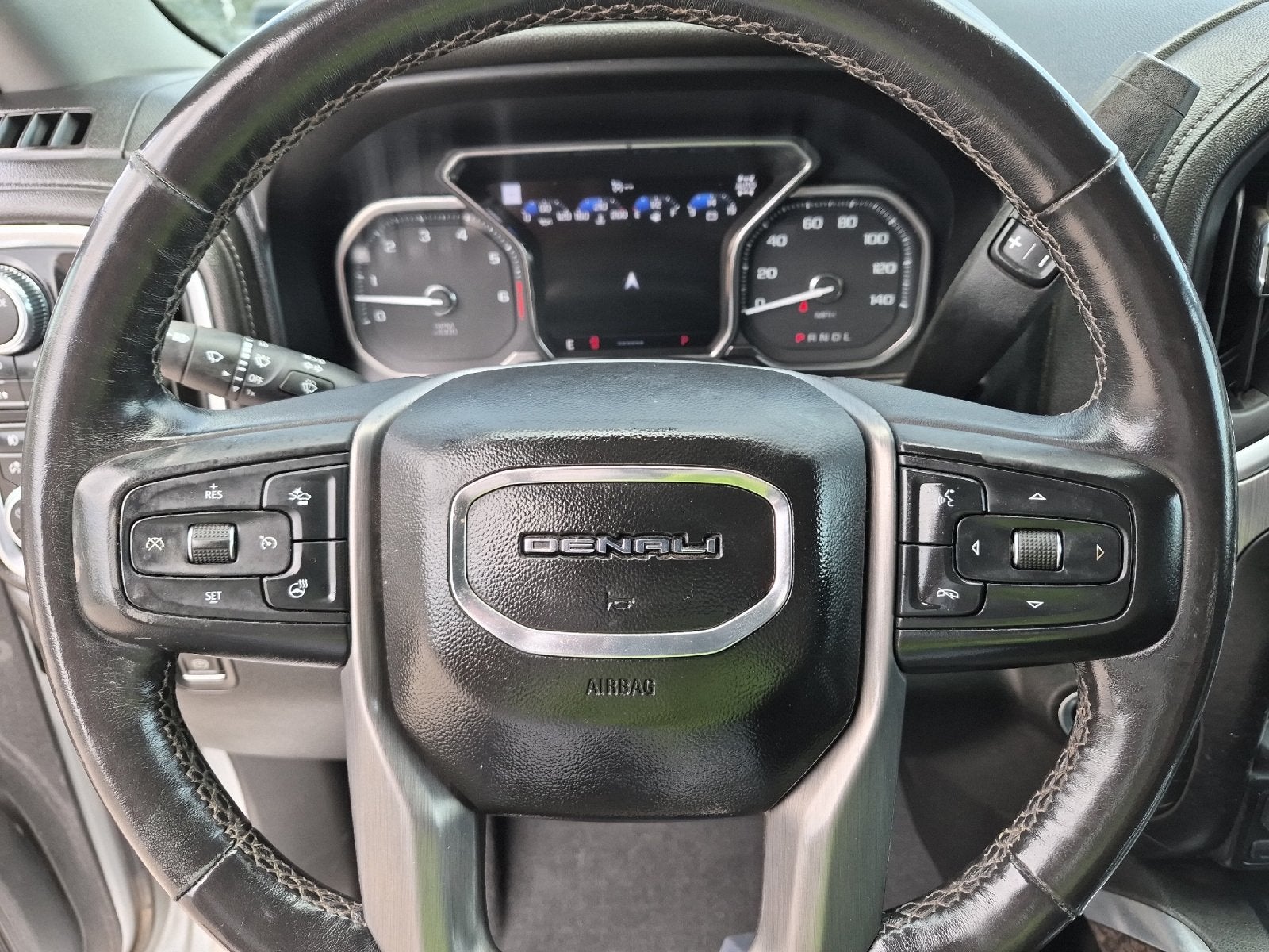 2022 GMC Sierra Denali