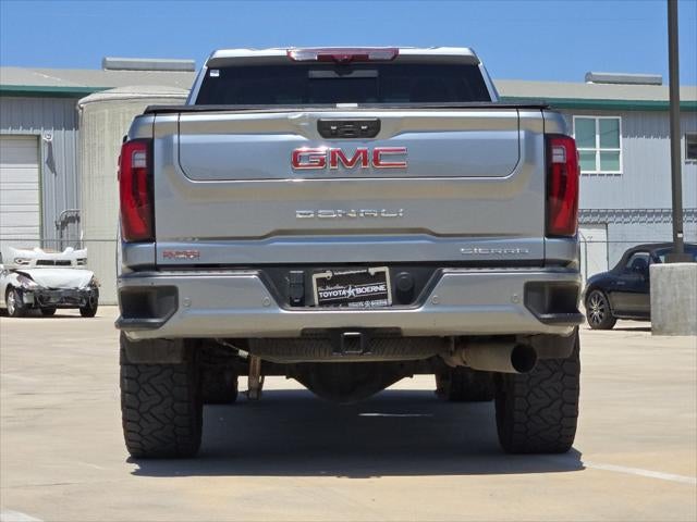 2024 GMC Sierra 2500HD Denali