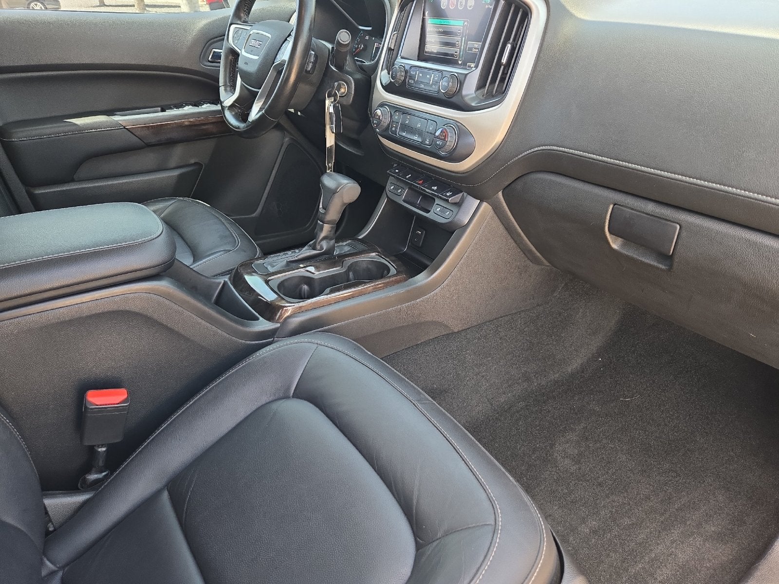 2017 GMC Canyon SLT