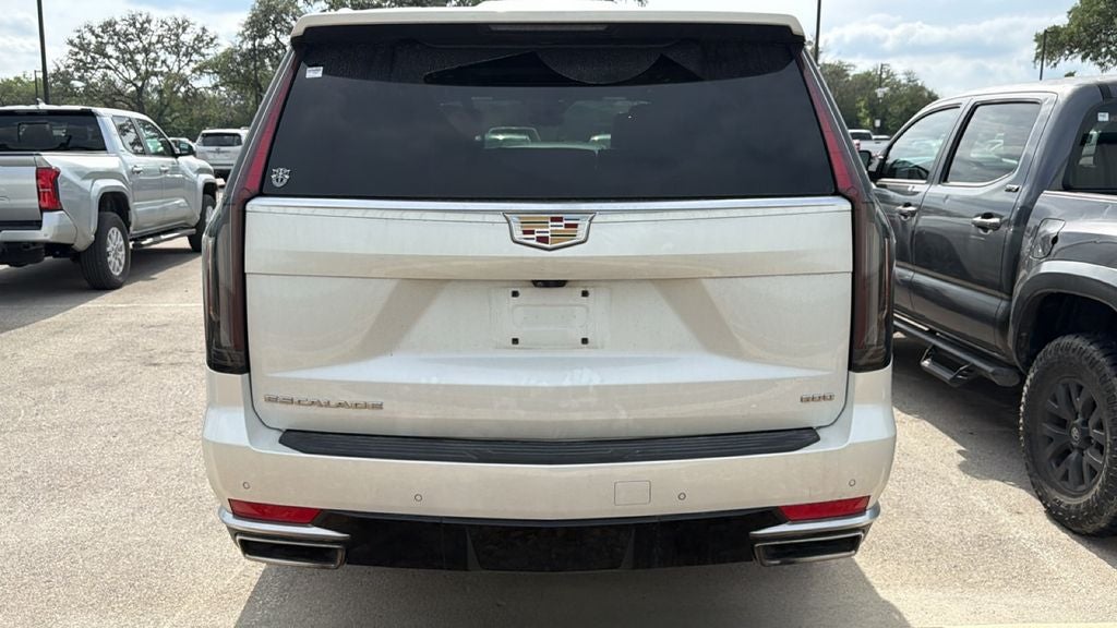 2023 Cadillac Escalade ESV Premium