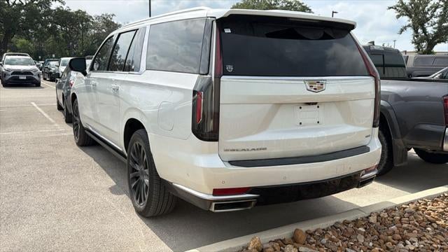2023 Cadillac Escalade ESV Premium