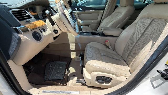 2009 Lincoln MKS Base