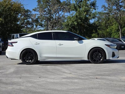 2021 Nissan Maxima SR