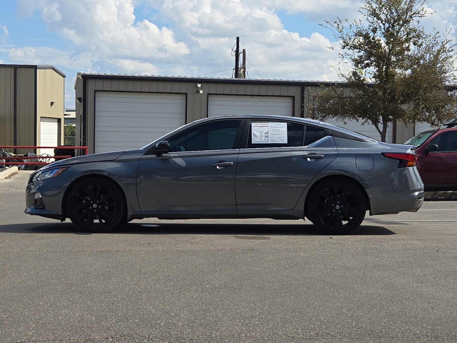 2022 Nissan Altima 2.5 SR